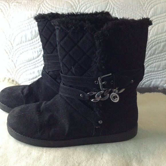 Guess "11", Black Faux Suede/Shearling booties, whimsigoth, Versatile, Chic - Picture 4 of 5